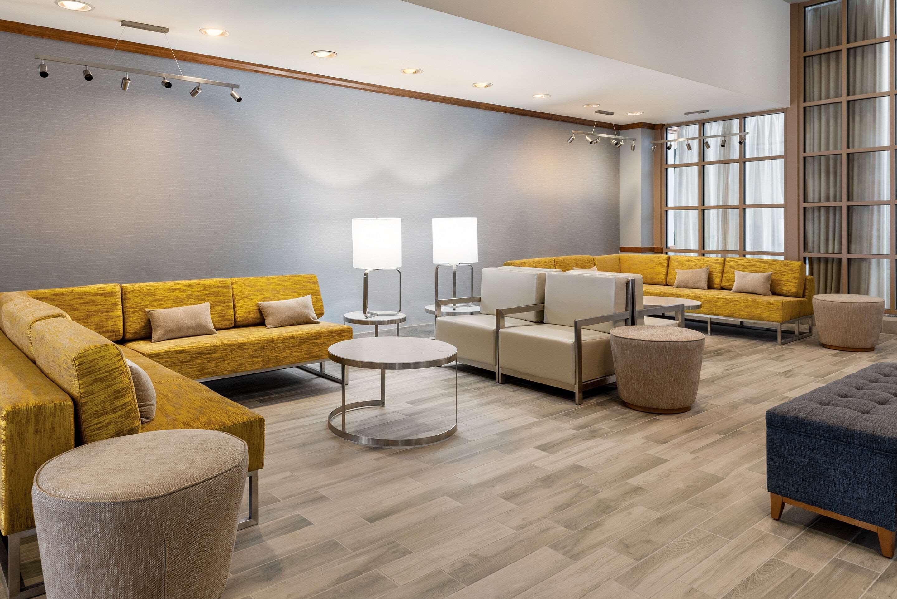 Clarion Hotel Milwaukee Airport Exterior foto