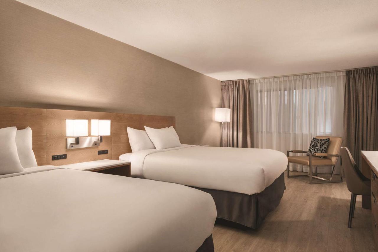 Clarion Hotel Milwaukee Airport Exterior foto